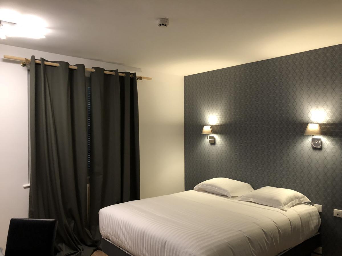 La Cle Des Champs Hotel Le Teilleul Luaran gambar