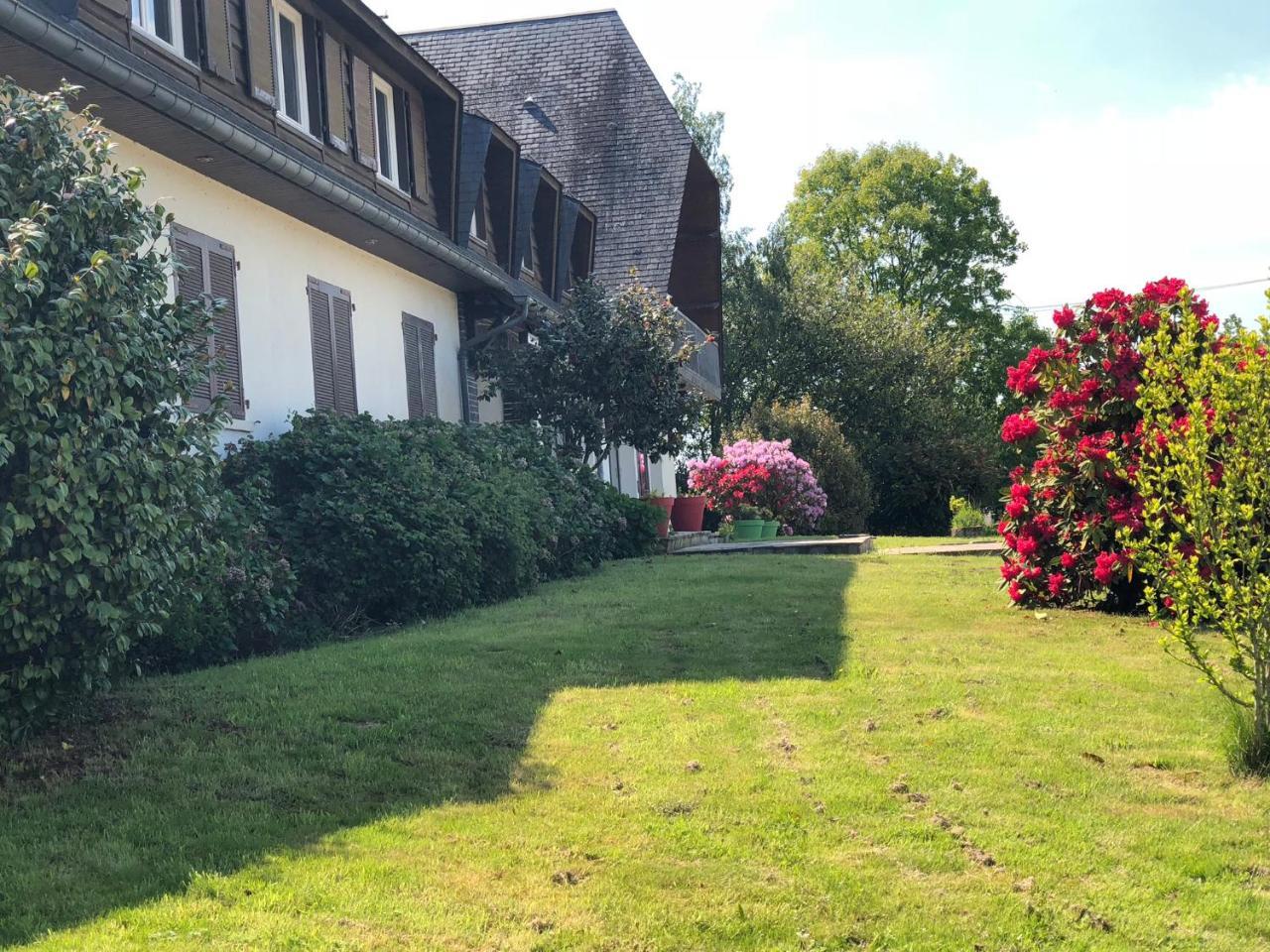 La Cle Des Champs Hotel Le Teilleul Luaran gambar