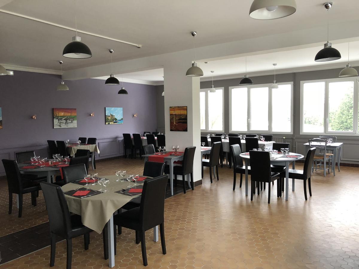 La Cle Des Champs Hotel Le Teilleul Luaran gambar