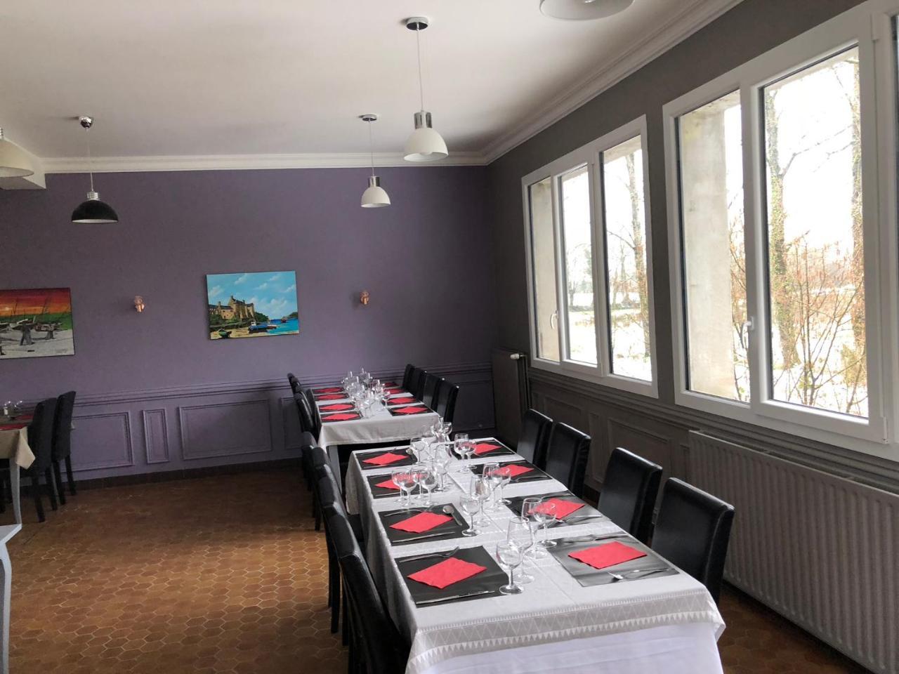 La Cle Des Champs Hotel Le Teilleul Luaran gambar